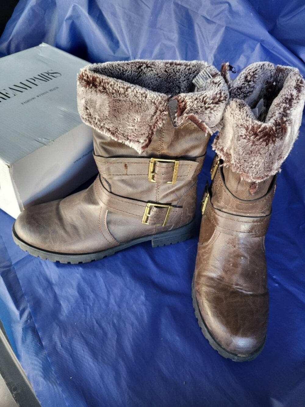 Faux Fur Lined Buckle Boots